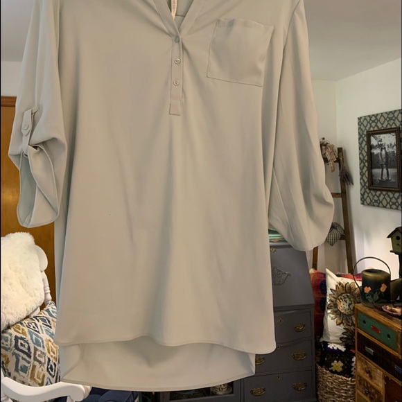 L.C. Lauren Conrad Mint Green Blouse, Size Small - Picture 2 of 3